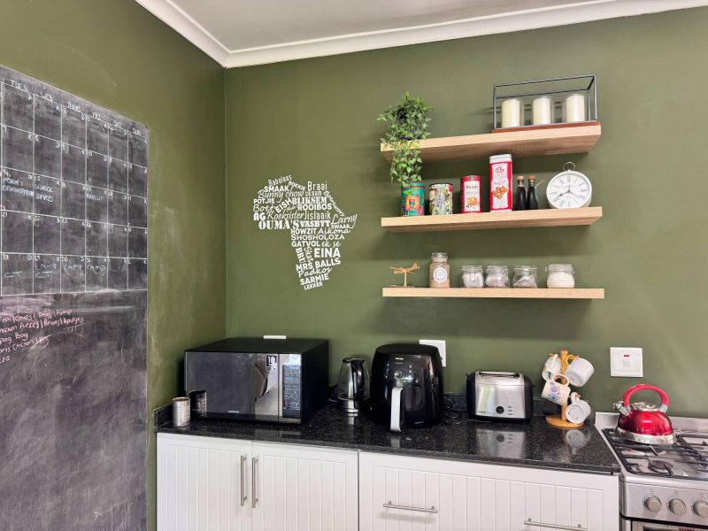 Photo of the kitchen wall colour in a private home in Ballito, Durban, South Africa