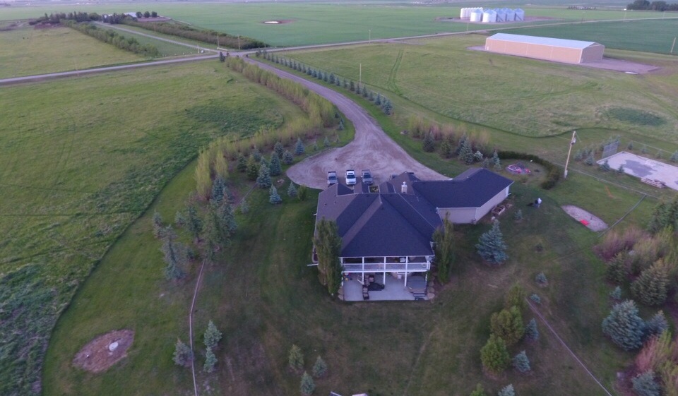 Photo of the ranch from above before the outdoor entertaining rea had been created