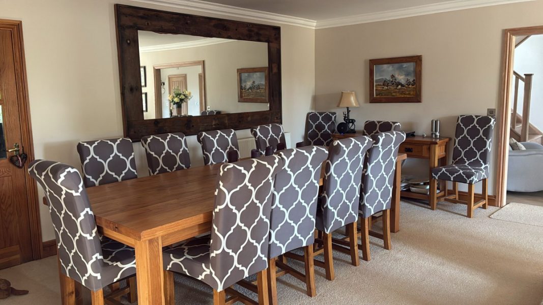 Photo of the dining room table purchased at the end of the 90s in Joburg
