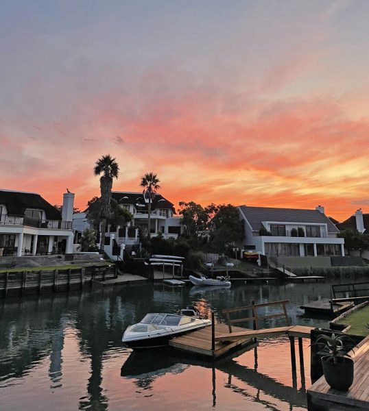 Photo of where it all began, family holidays on the canals in St. Francis.